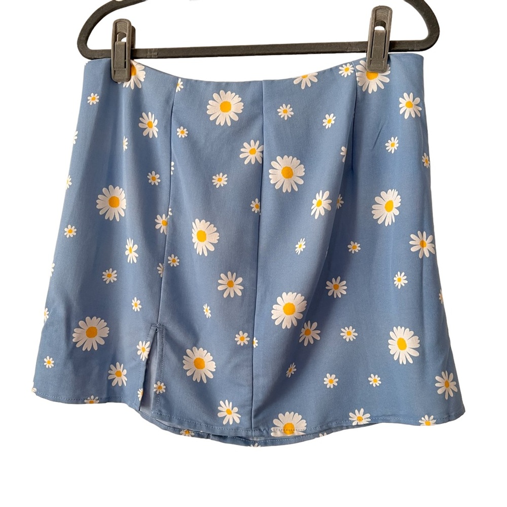 SHEIN | Light Blue Flower Power Mini Skirt | Size L